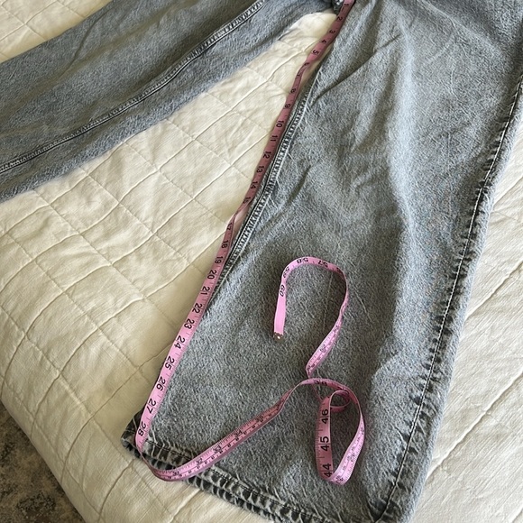 H&M Divided Gray Wide-Leg Jeans - Picture 4 of 8